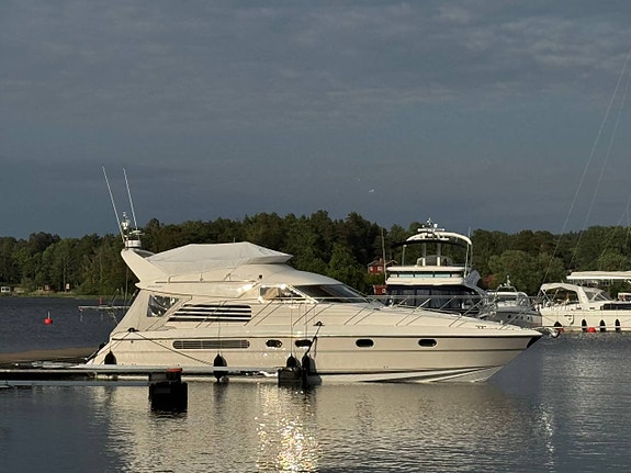 Fairline Squadron 43 -97