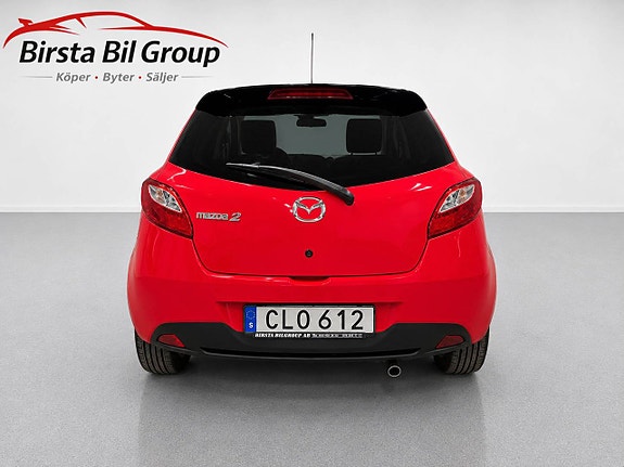 Mazda 2 5 of 22