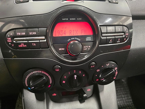 Mazda 2 20 of 22