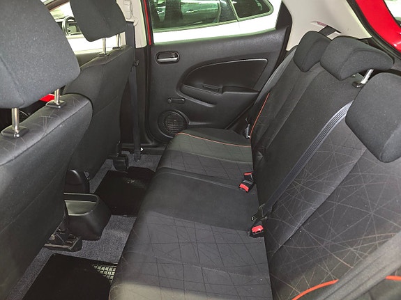 Mazda 2 18 of 22