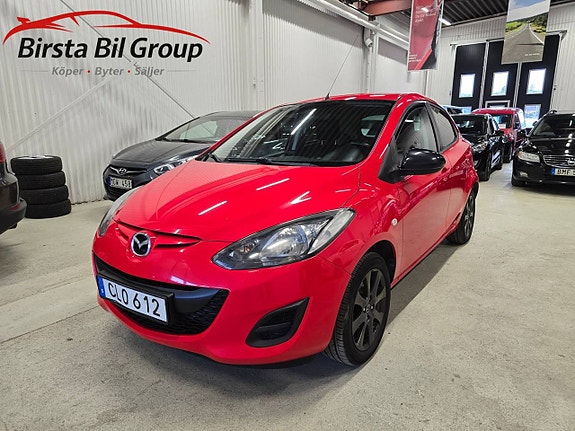 Mazda 2 8 of 22