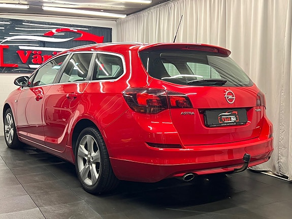 Opel Astra 4 of 5