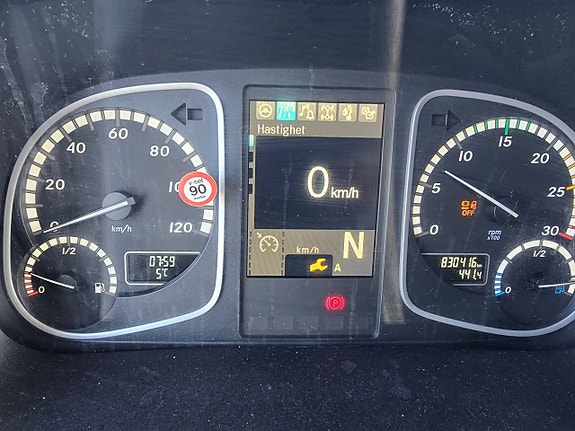 Mercedes Atego 1523 4x2 skåpbil 11 of 12