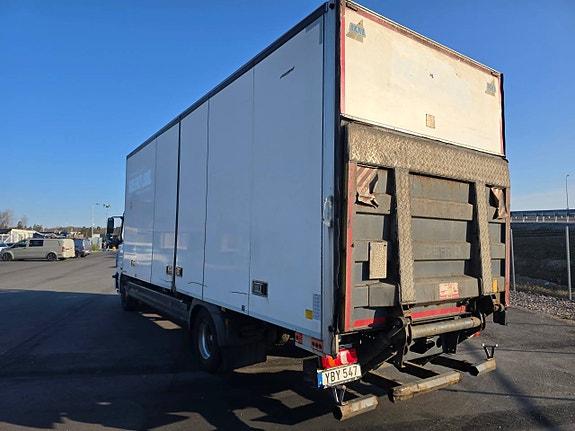 Mercedes Atego 1523 4x2 skåpbil 4 of 12