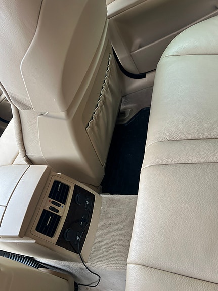 BMW 550i 11 of 15