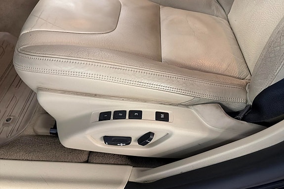 Volvo V60 15 of 19