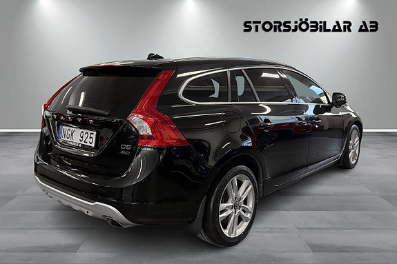 Volvo V60 3 of 5
