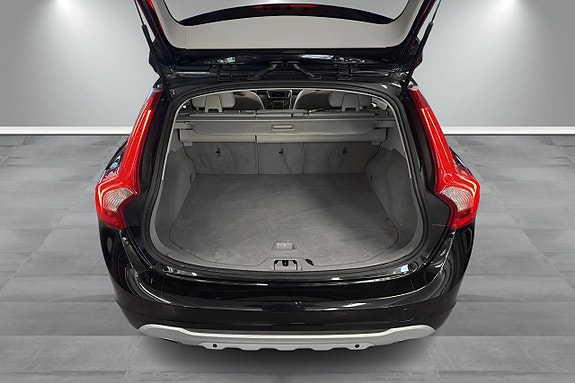 Volvo V60 12 of 19