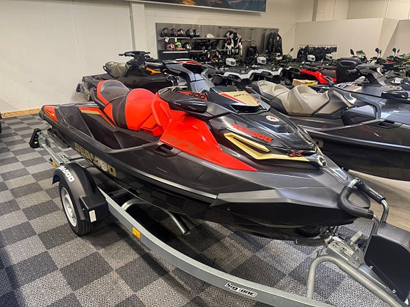 Sea Doo Rxt X 300 - 19 inkl Trailer