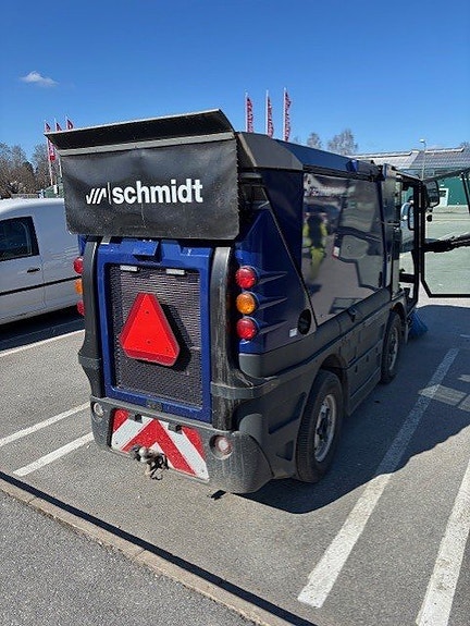 Aebi Schmidt Swingo 200 Sopmaskin 2 of 6