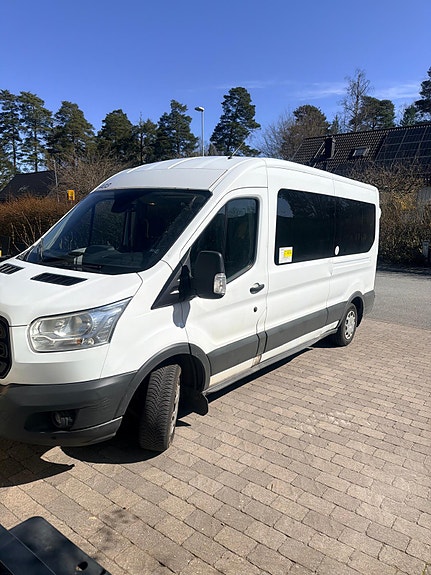 Ford Transit 2 of 5