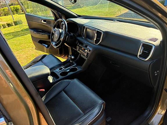 Kia Sportage 10 of 14