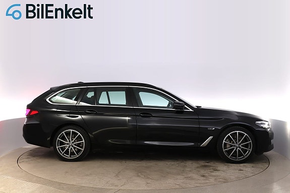 BMW 530e 2 of 5