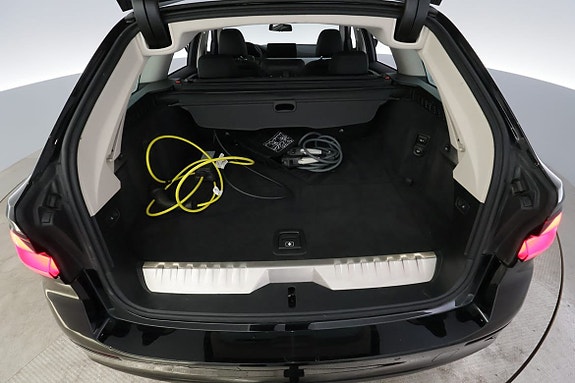 BMW 530e 11 of 30