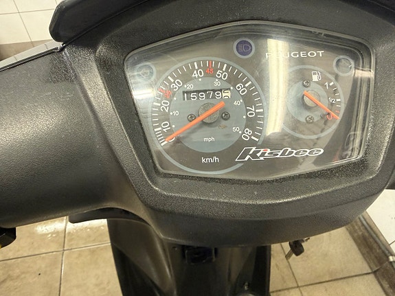 Peugeot Motocycles kisbee 0.05 CVT 4 of 5