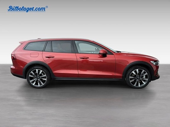 Volvo V60 Cross Country 5 of 5