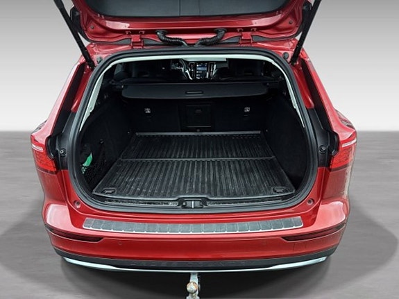 Volvo V60 Cross Country 17 of 17