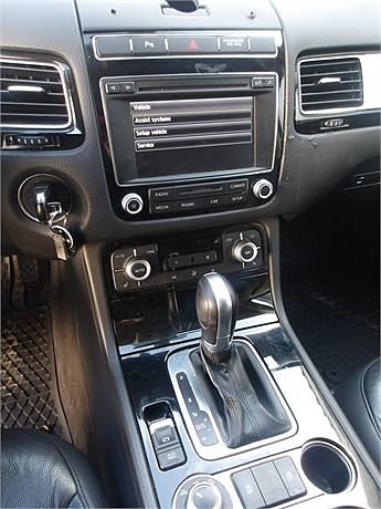 Volkswagen Touareg 9 of 10