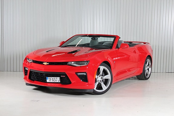 Chevrolet Camaro SS 2 of 5