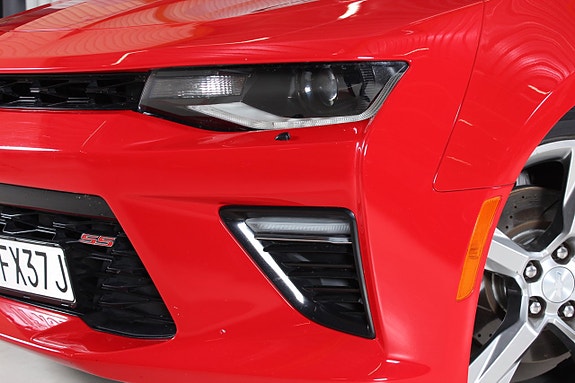 Chevrolet Camaro 6 of 17
