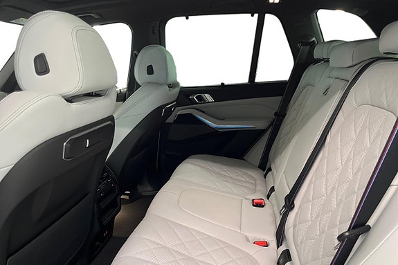 BMW X5 11 of 18