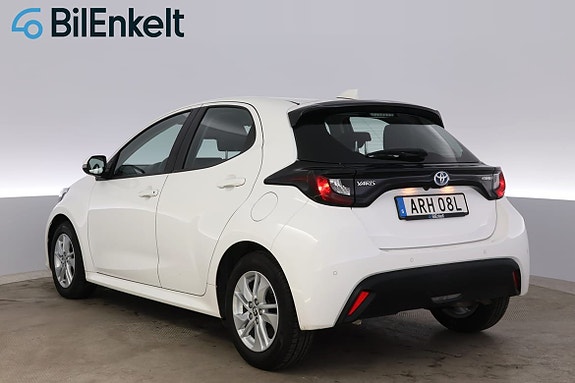 Toyota Yaris 6 of 29