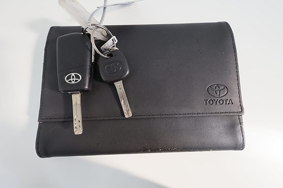 Toyota Yaris 28 of 29