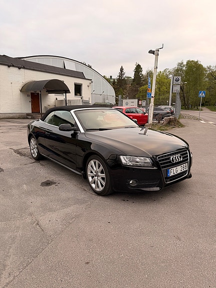 Audi A5 4 of 5