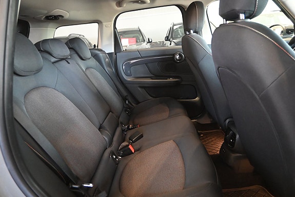 MINI Countryman Cooper SE 14 of 19