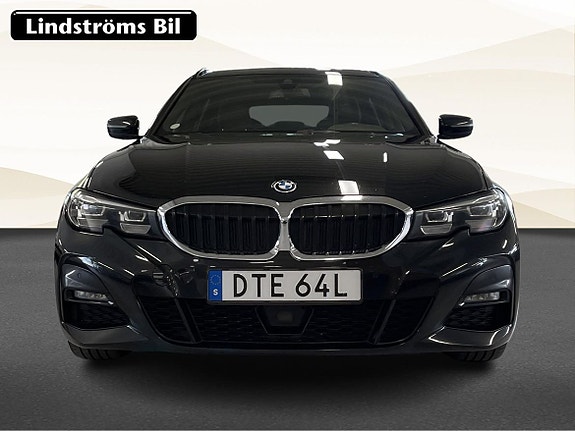 BMW 330e 8 of 18