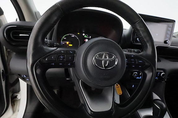 Toyota Yaris 15 of 29