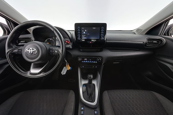 Toyota Yaris 12 of 29