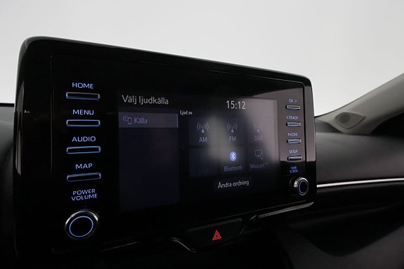 Toyota Yaris 25 of 29