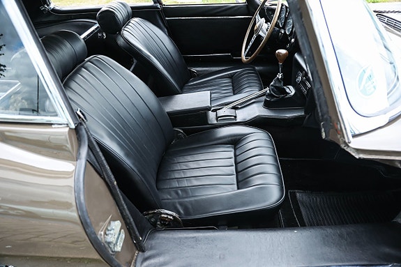 Jaguar E-TYPE 17 of 19