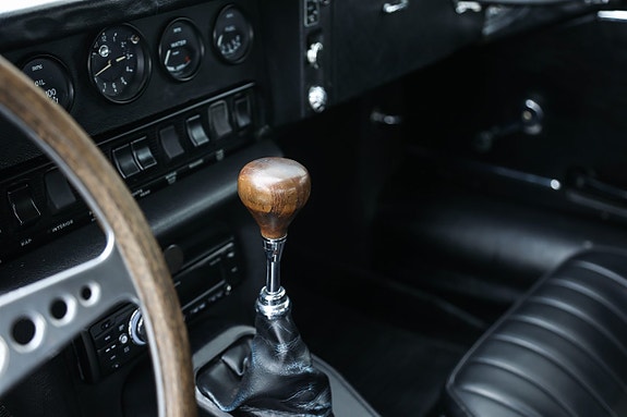 Jaguar E-TYPE 16 of 19