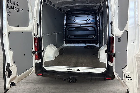 Renault Master 8 of 19