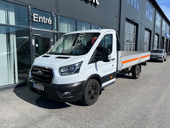 Ford Transit 2 of 5