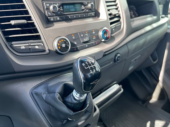 Ford Transit 14 of 19