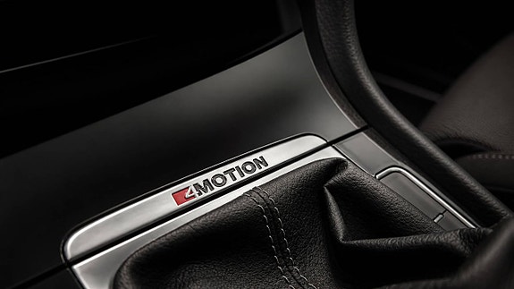 Volkswagen Golf VII 19 of 24