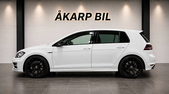 Volkswagen Golf VII 7 of 24