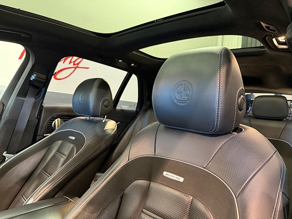 Mercedes-Benz E63 12 of 19