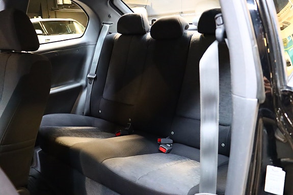 Hyundai Accent 16 of 22