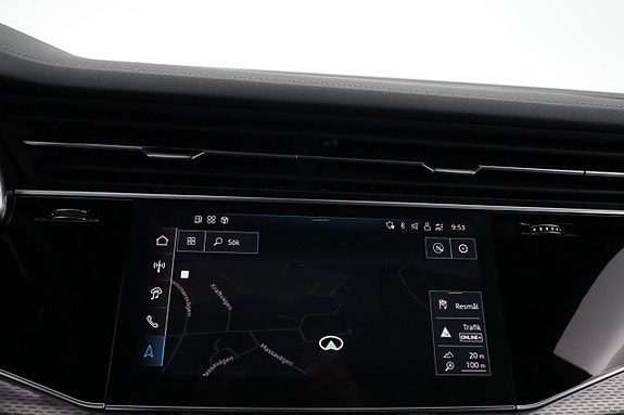 Audi Q8 20 of 29