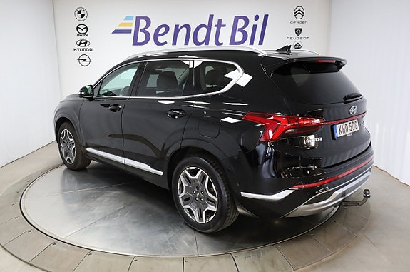 Hyundai Santa Fe 10 of 25