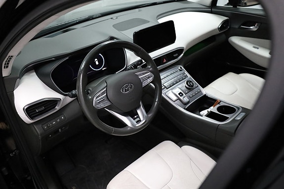 Hyundai Santa Fe 4 of 25