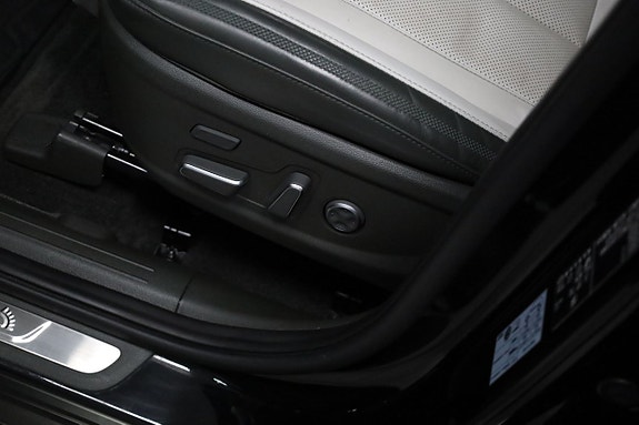 Hyundai Santa Fe 11 of 25