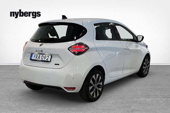 Renault Zoe 4 of 5