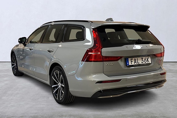 Volvo V60 4 of 14