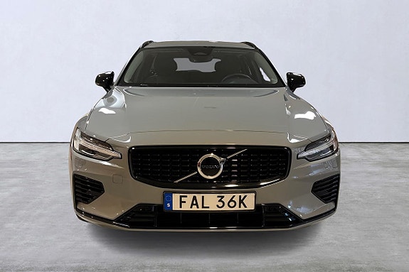 Volvo V60 7 of 14