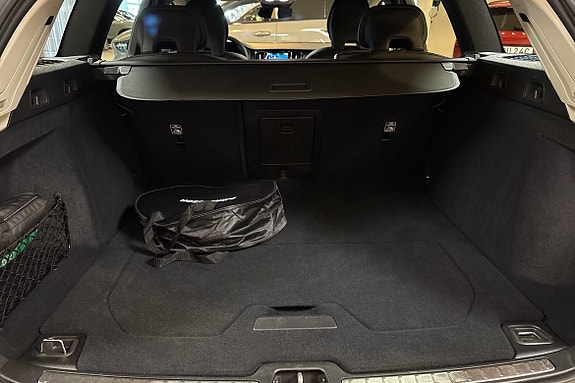 Volvo V60 13 of 14